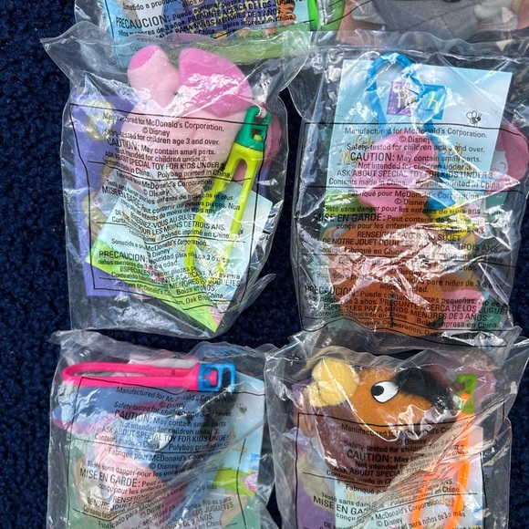 Winnie The Pooh McDonald’s Happy Meal toys NEW UNOPENED 1999 set of 8 - Picture 5 of 6